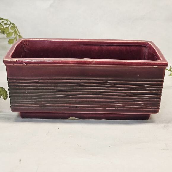 McCoy USA Pottery Burgundy Red Green Ribbed Window Box Planter Vintage 50s - Picture 1 of 10